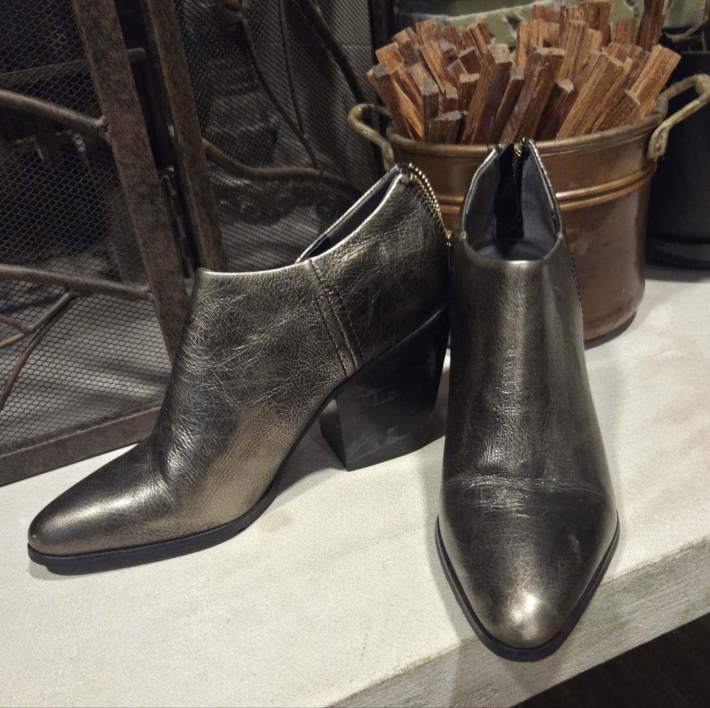 SARTO By Franco Sarto Metallic Ankle Boots Size 9